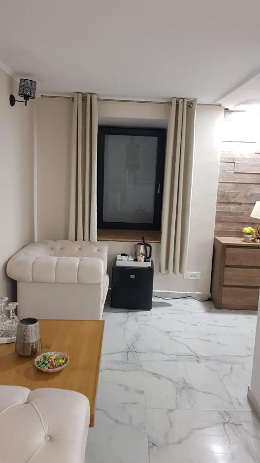 Mini Pool Rooms - Ultracentral - Piscina Cu Hidromasaj Oradea Luaran gambar